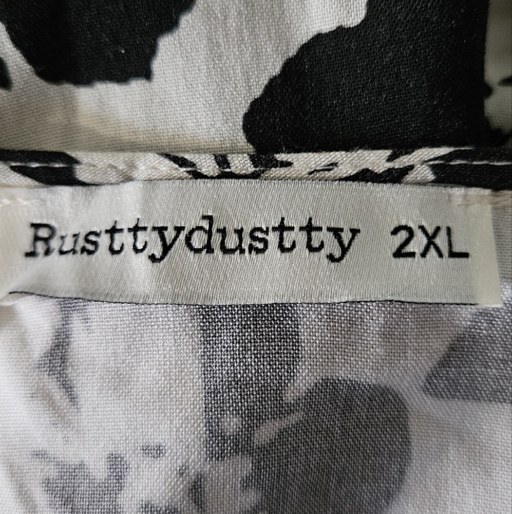 Rusttydustty Dress Size 2X Black & Off White Floral EUC - Picture 9 of 9